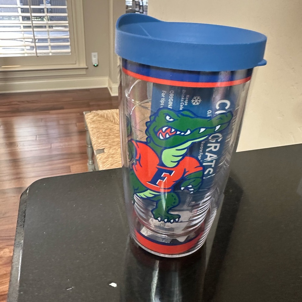 Tervis Blue and Red Gator Tumbler